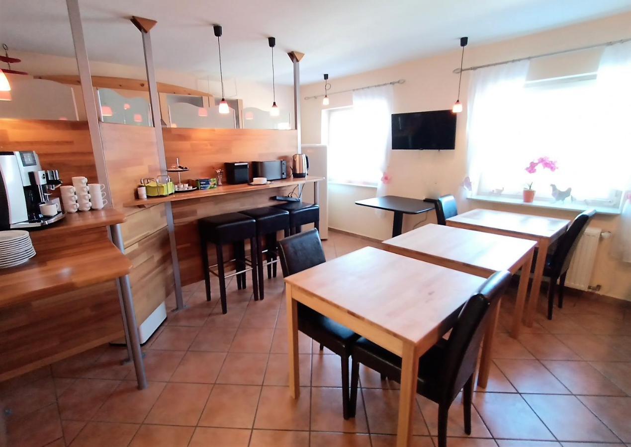 Bodensee Gaestehaus Tettnang Albergo Bagian luar foto