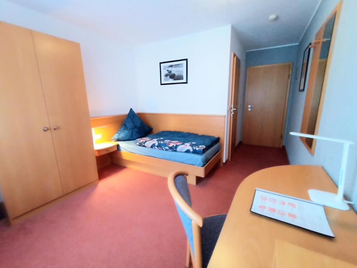 Bodensee Gaestehaus Tettnang Albergo Bagian luar foto