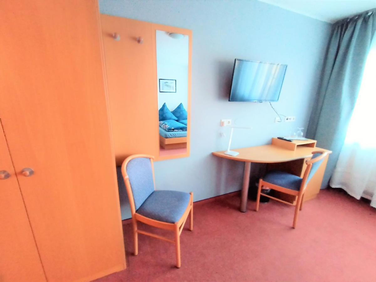 Bodensee Gaestehaus Tettnang Albergo Bagian luar foto