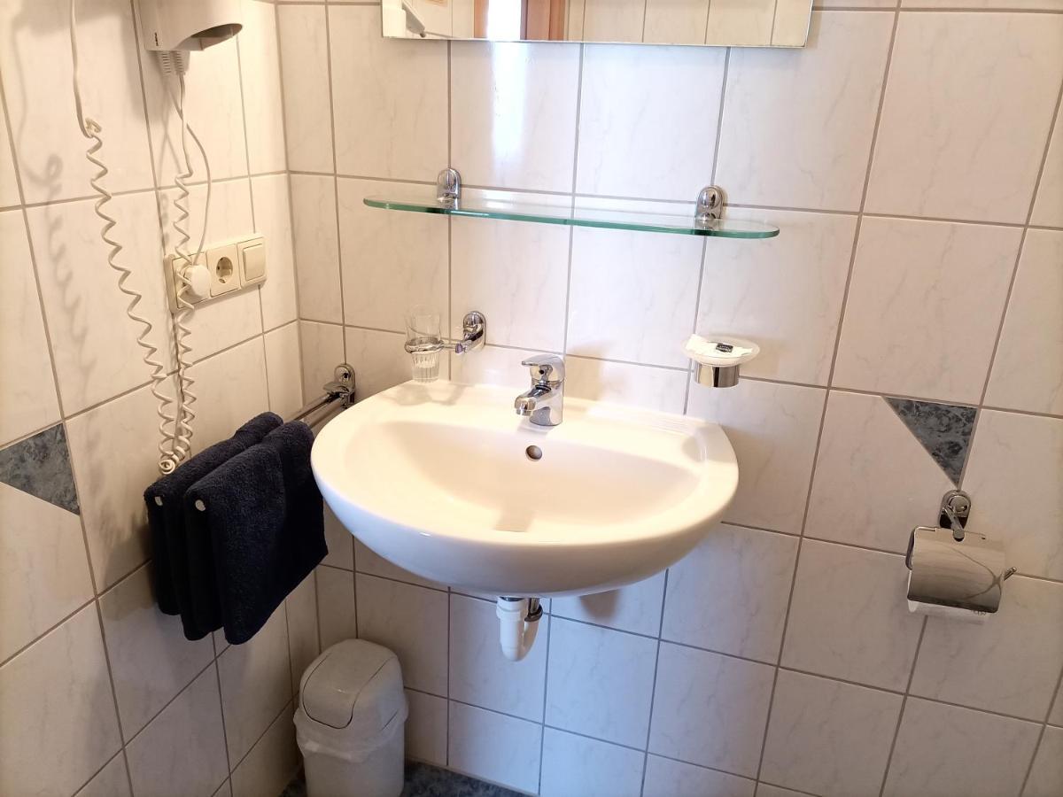 Bodensee Gaestehaus Tettnang Albergo Bagian luar foto